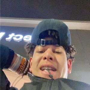 Meet your Posher, Jonathan